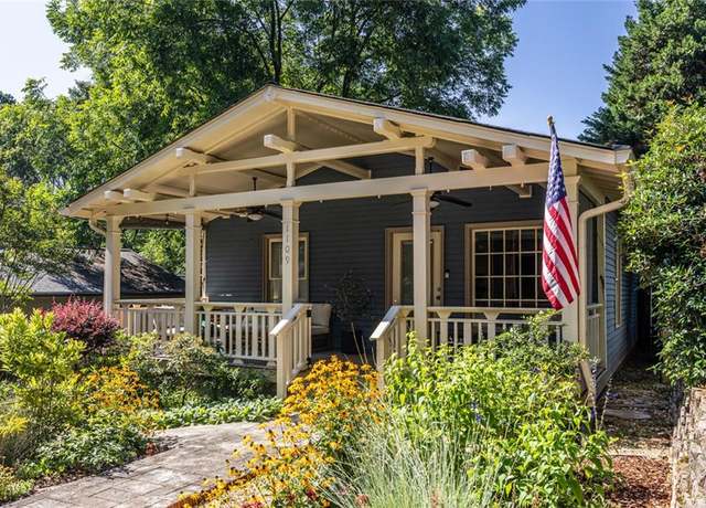 Property at 1109 Knott St SE, Atlanta, GA 30316, 3 beds, 2 baths