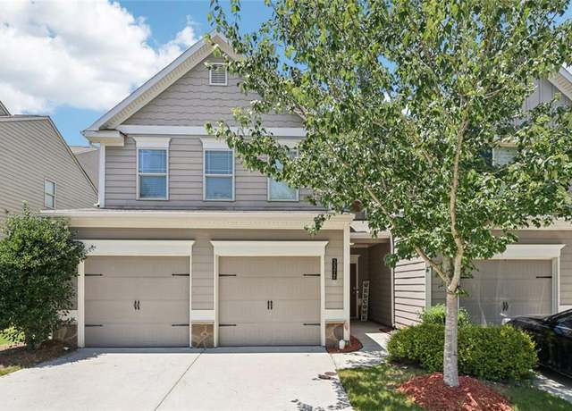 Property at 3377 Castleberry Village Cir, Cumming, GA 30040, 3 beds, 2.5 baths