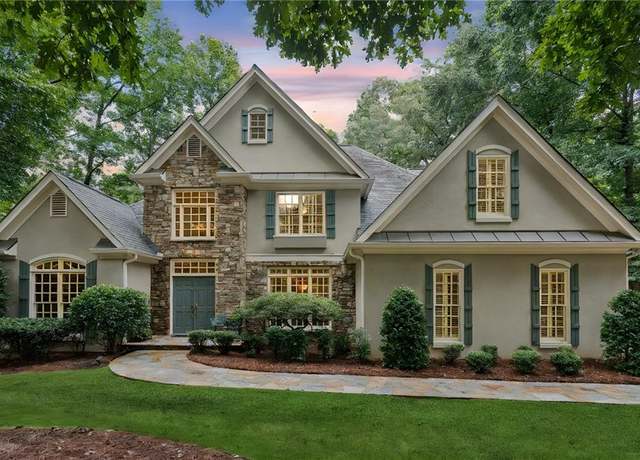 Property at 2230 Fleurie Ln, Braselton, GA 30517, 5 beds, 3.5 baths