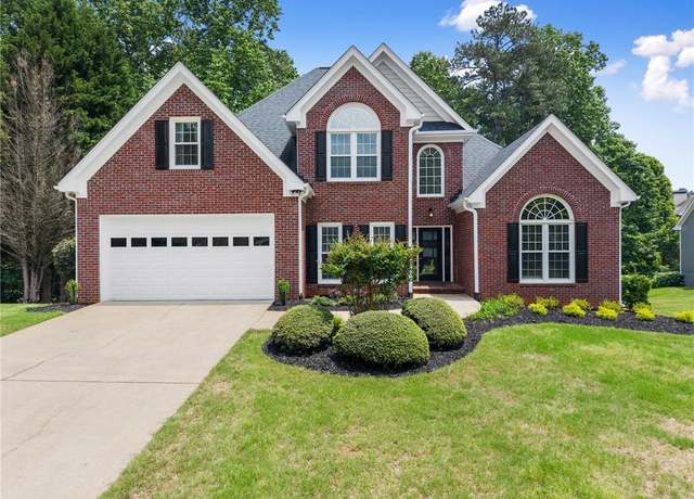 Property at 5176 Glenstone Ct, Gainesville, GA 30504, 4 beds, 2.5 baths
