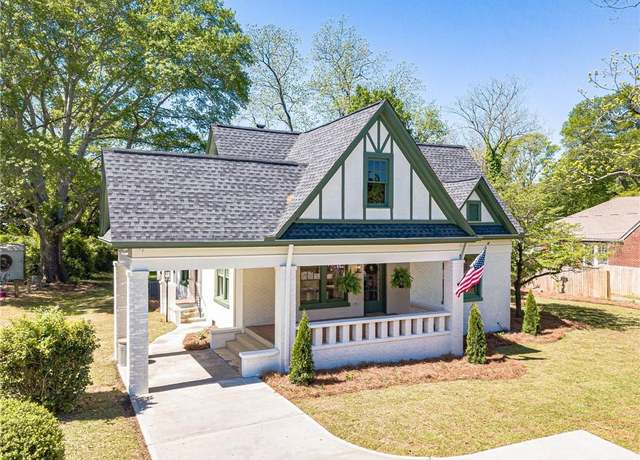 Property at 181 W Hightower Trl, Social Circle, GA 30025, 3 beds, 2 baths