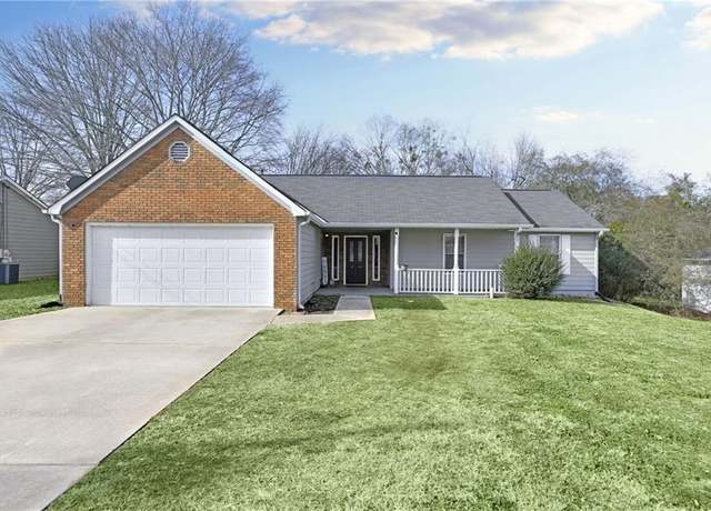 Property at 6057 Dorchester Dr, Rex, GA 30273, 4 beds, 2 baths