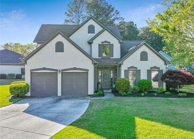 Property at 2486 Ridgelake Dr, Villa Rica, GA 30180, 3 beds, 2.5 baths