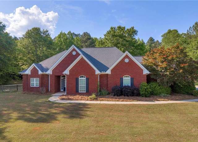 Property at 3210 Bunk Tillman Rd, Monroe, GA 30656, 3 beds, 2 baths