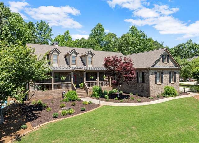 Property at 5176 Glen Forrest Dr, Flowery Branch, GA 30542, 4 beds, 3.5 baths