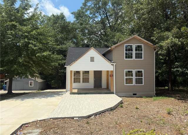 Property at 5725 Stonewall Tell Rd, Atlanta, GA 30349, 4 beds, 3.5 baths