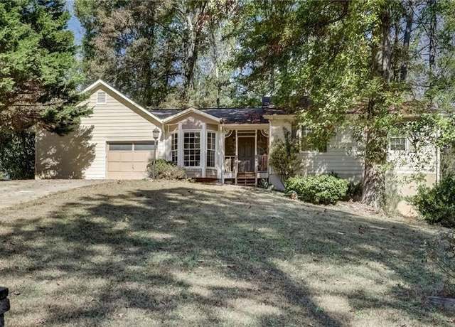 Property at 4304 Ruth Ln, Powder Springs, GA 30127, 6 beds, 3 baths