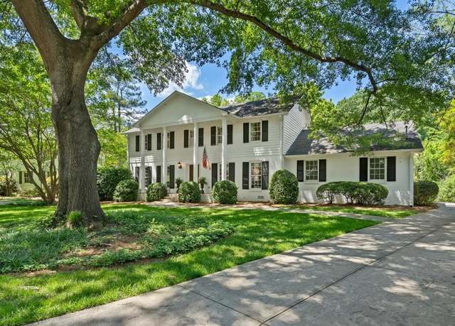Property at 2580 Hyde Manor Dr, Atlanta, GA 30327, 4 beds, 2.5 baths