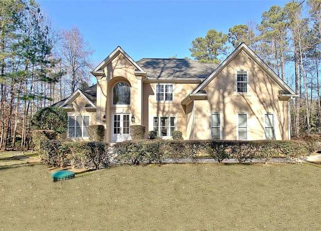 Property at 551 Lees Mill Rd, Fayetteville, GA 30214, 7 beds, 4.5 baths