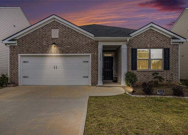 Property at 2304 Pelham Pass, Dacula, GA 30019, 3 beds, 2 baths