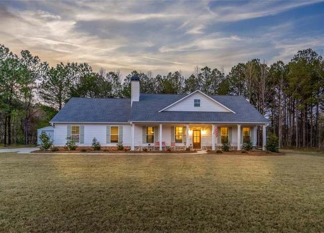 Property at 5761 Dixie Hwy, Rutledge, GA 30663, 4 beds, 3 baths