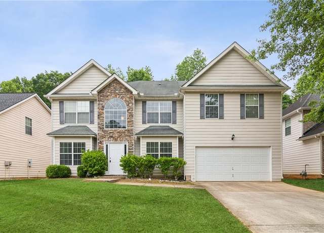 Property at 2896 Chilhowee Dr, Atlanta, GA 30331, 5 beds, 4 baths