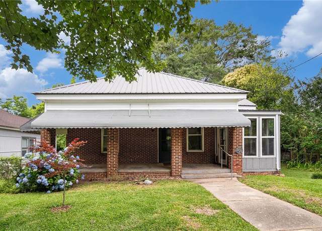 Property at 104 4th St, Manchester, GA 31816, 3 beds, 2 baths