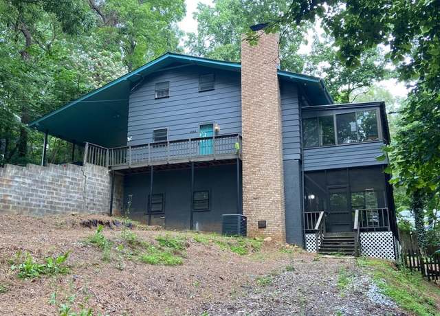 Property at 4384 Marjorie Rd, Snellville, GA 30039, 4 beds, 3 baths