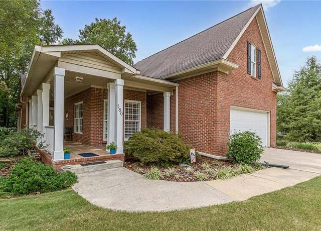 Property at 180 Winecoff Dr, Fayetteville, GA 30214, 4 beds, 4 baths