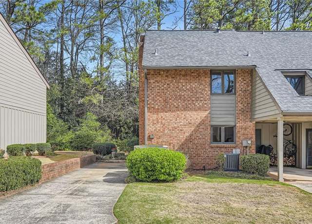 Property at 2459 Cedar Canyon Ct SE, Marietta, GA 30067, 3 beds, 2.5 baths