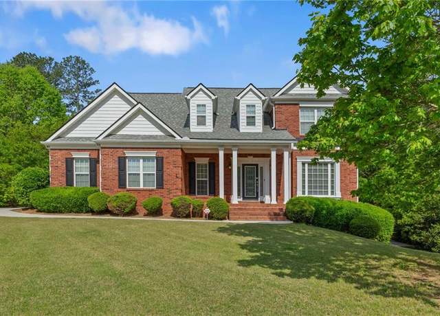 Property at 711 Wilhaven Ct, Loganville, GA 30052, 5 beds, 4.5 baths