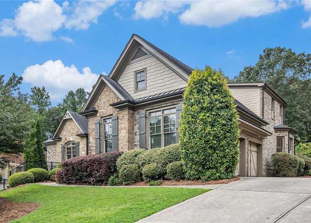 Property at 2953 Springbluff Ln, Buford, GA 30519, 5 beds, 4 baths