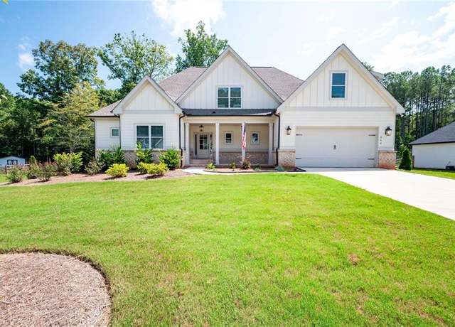 Property at 569 White Oak Way, Monroe, GA 30655, 5 beds, 3 baths