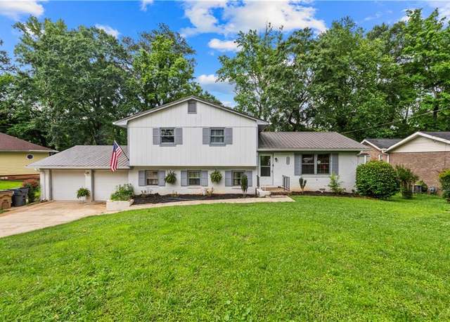 Property at 6628 Londonderry Dr, Morrow, GA 30260, 4 beds, 3 baths