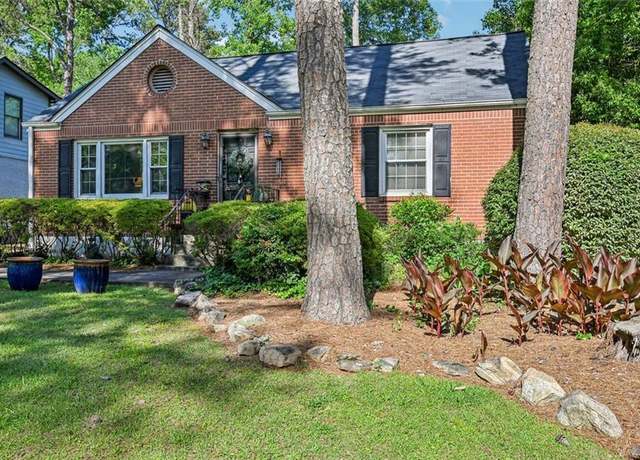 Property at 1521 Deerwood Dr, Decatur, GA 30030, 3 beds, 1.5 baths