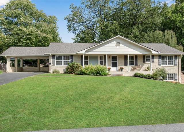 Property at 3216 Guynelle Dr, Marietta, GA 30066, 4 beds, 2 baths