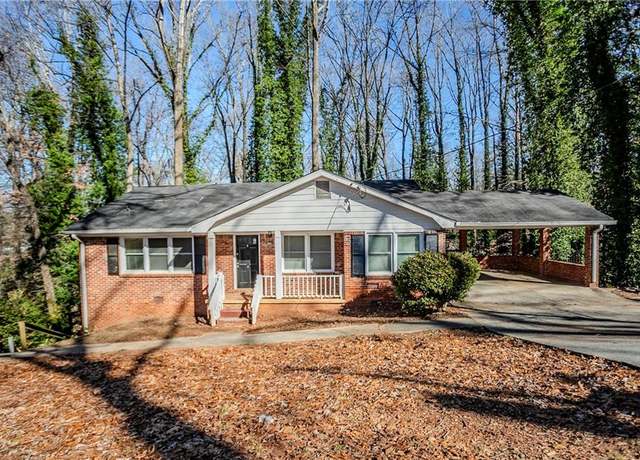 Property at 2364 Oakridge Ct, Decatur, GA 30032, 5 beds, 3 baths