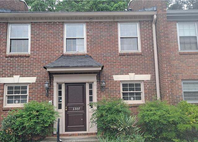 Property at 3307 York Pl, Decatur, GA 30032, 3 beds, 2.5 baths