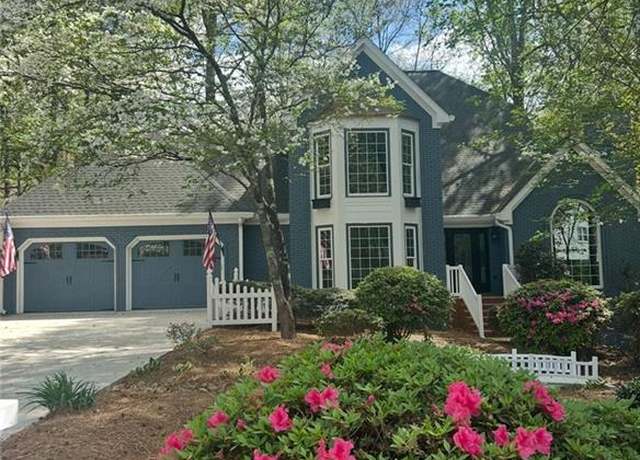 Property at 3017 Lana Ln, Marietta, GA 30066, 4 beds, 3.5 baths