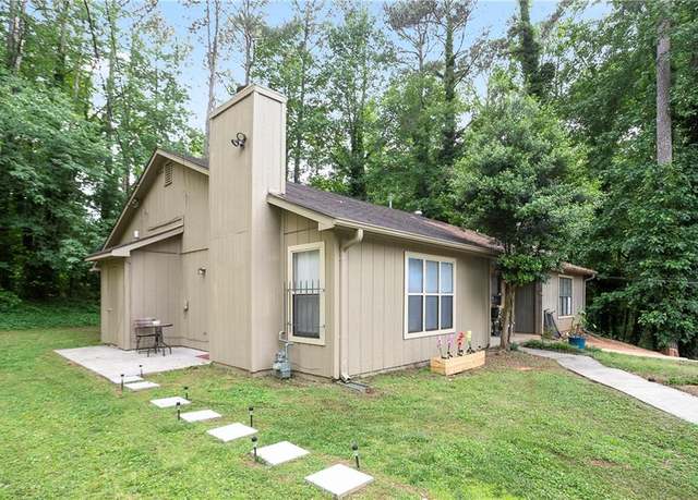 Property at 189 Timber Creek Ln, Marietta, GA 30060, 2 beds, 2 baths