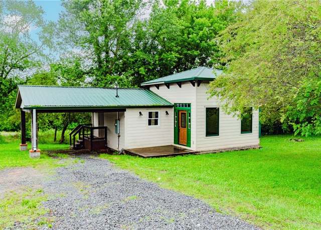 Property at 5198 Highway 52 E, Ellijay, GA 30536, 1 bed, 1 bath