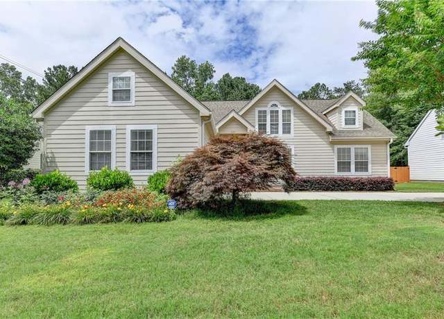 Property at 525 Hunnicutt Rd SE, Mableton, GA 30126, 4 beds, 3 baths