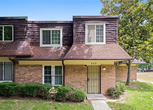 Property at 233 Peyton Pl SW, Atlanta, GA 30311, 3 beds, 1.5 baths