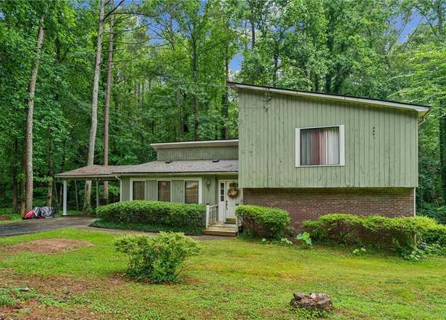 Property at 480 Pineburr Ln, Stone Mountain, GA 30087, 3 beds, 2.5 baths