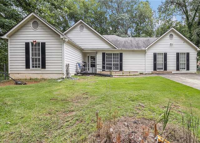 Property at 365 Cook Dr, Ellenwood, GA 30294, 3 beds, 2 baths