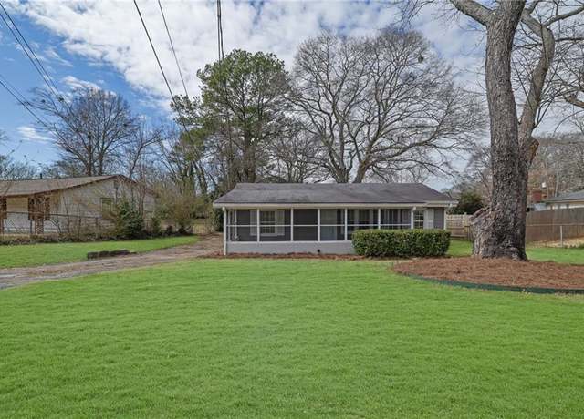 Property at 2880 Hall Dr SE, Smyrna, GA 30082, 2 beds, 1 bath