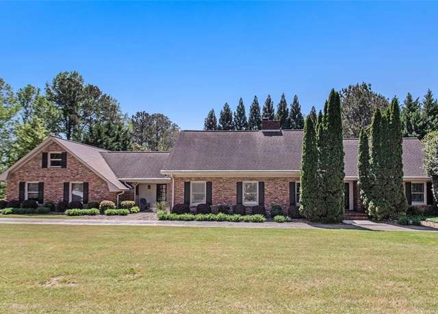 Property at 1935 Northbrooke Ln, Dunwoody, GA 30338, 6 beds, 5 baths