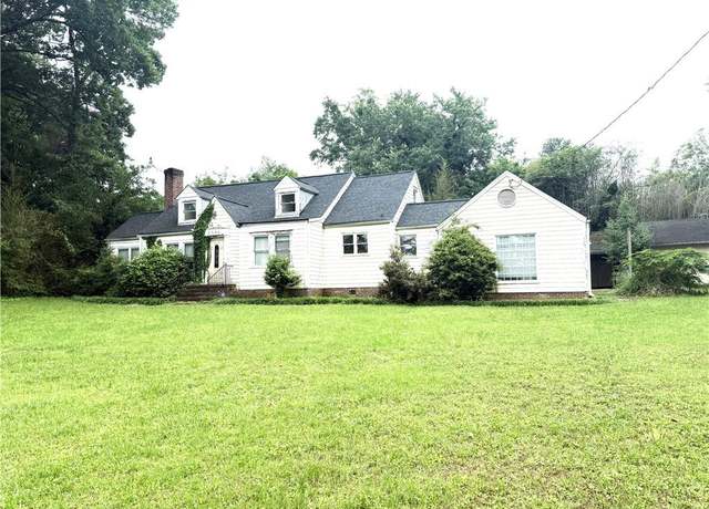Property at 2535 Glenwood Ave SE, Atlanta, GA 30317, 3 beds, 3 baths