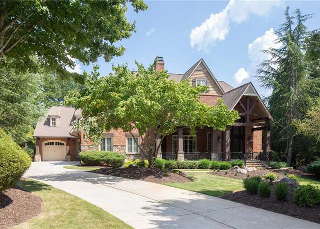 Property at 858 Middle Fork Trl, Suwanee, GA 30024, 5 beds, 6 baths