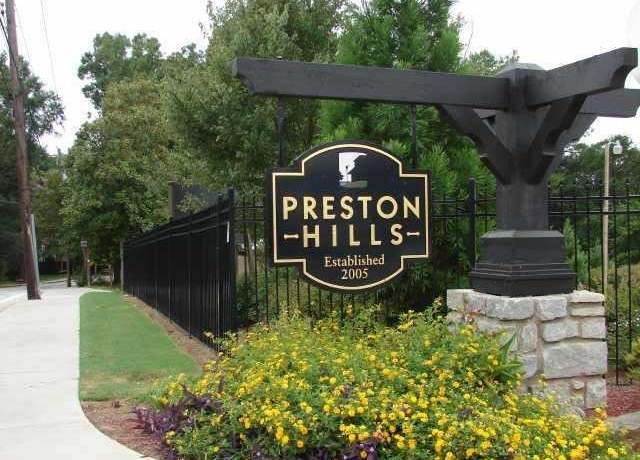 Property at 240 Preston Ln SW, Atlanta, GA 30315