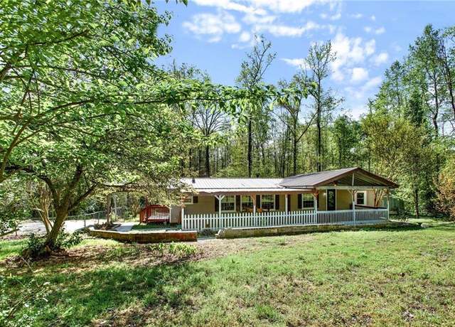 Property at 4653 Anns Trce SE, Acworth, GA 30102, 4 beds, 2 baths