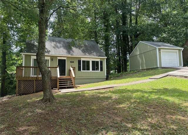 Property at 4911 Martins Crossing Rd, Stone Mountain, GA 30088, 4 beds, 2 baths