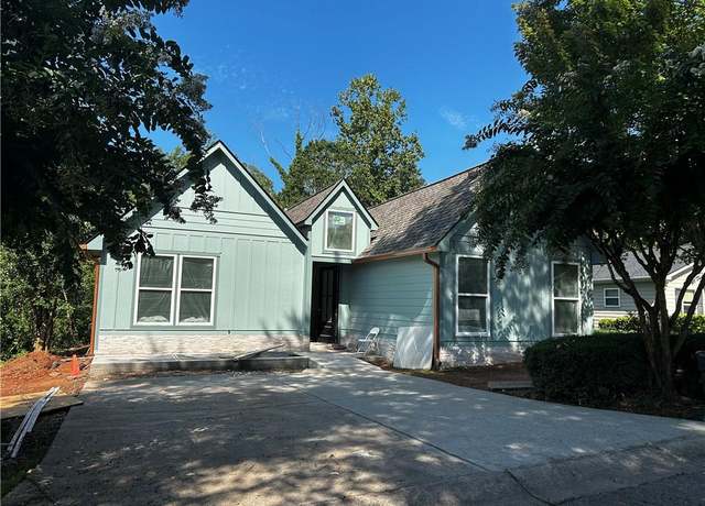 Property at 934 Zion Cir, Roswell, GA 30075, 3 beds, 3.5 baths