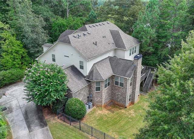 Property at 910 Reece Rd, Alpharetta, GA 30004, 6 beds, 5 baths