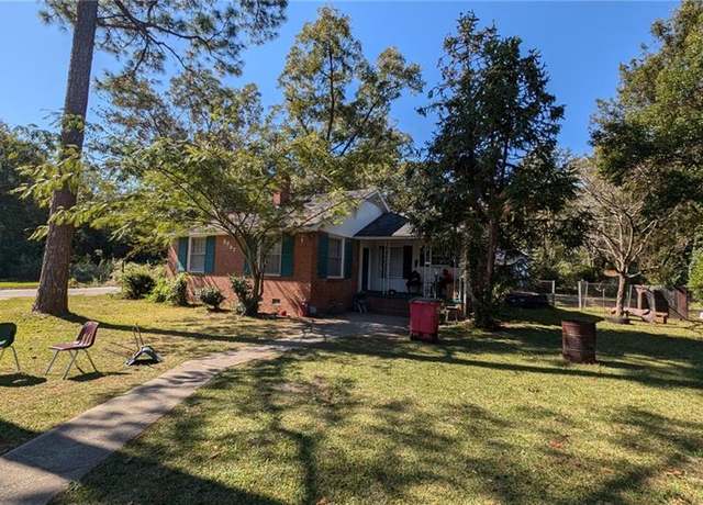 Property at 3897 Tela Pl, Macon, GA 31206, 2 beds, 1 bath