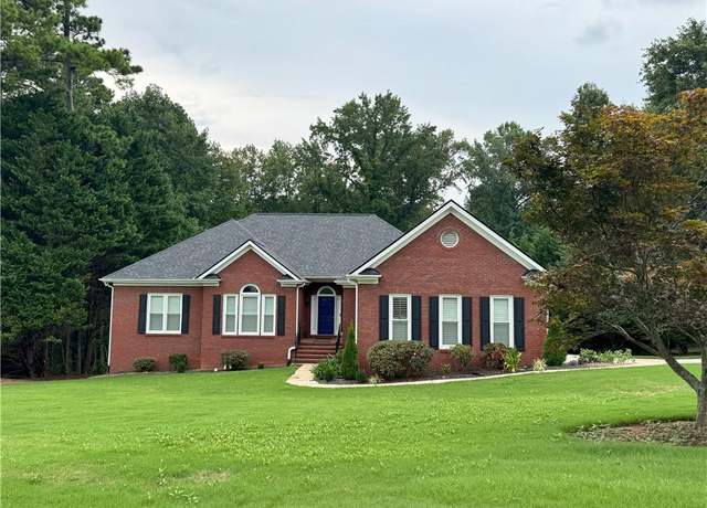 Property at 2724 Still Farms Pl, Lawrenceville, GA 30043, 5 beds, 3.5 baths