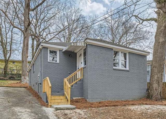 Property at 403 Westchester Blvd NW, Atlanta, GA 30314, 3 beds, 2 baths