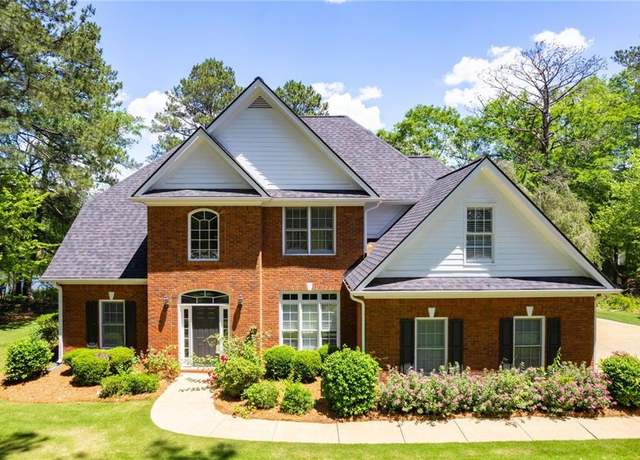 Property at 110 Pond View Pt, Lagrange, GA 30240, 6 beds, 4 baths