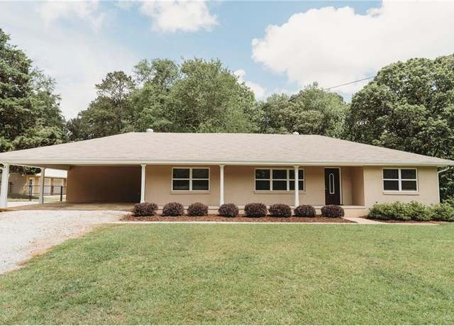 Property at 8394 Banks Mill Rd, Douglasville, GA 30135, 3 beds, 2 baths