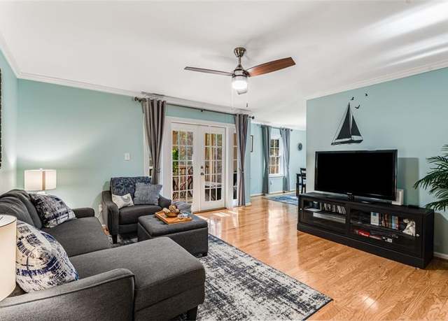 Property at 1445 Monroe Dr NE Unit F12, Atlanta, GA 30324, 2 beds, 2 baths
